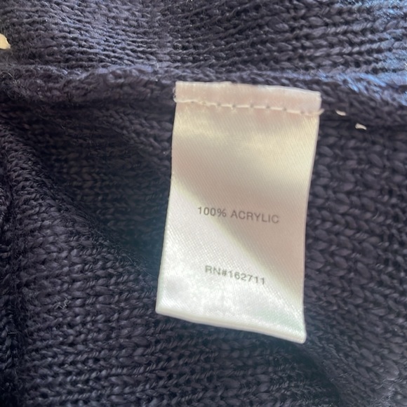 Cardigan - Picture 5 of 9